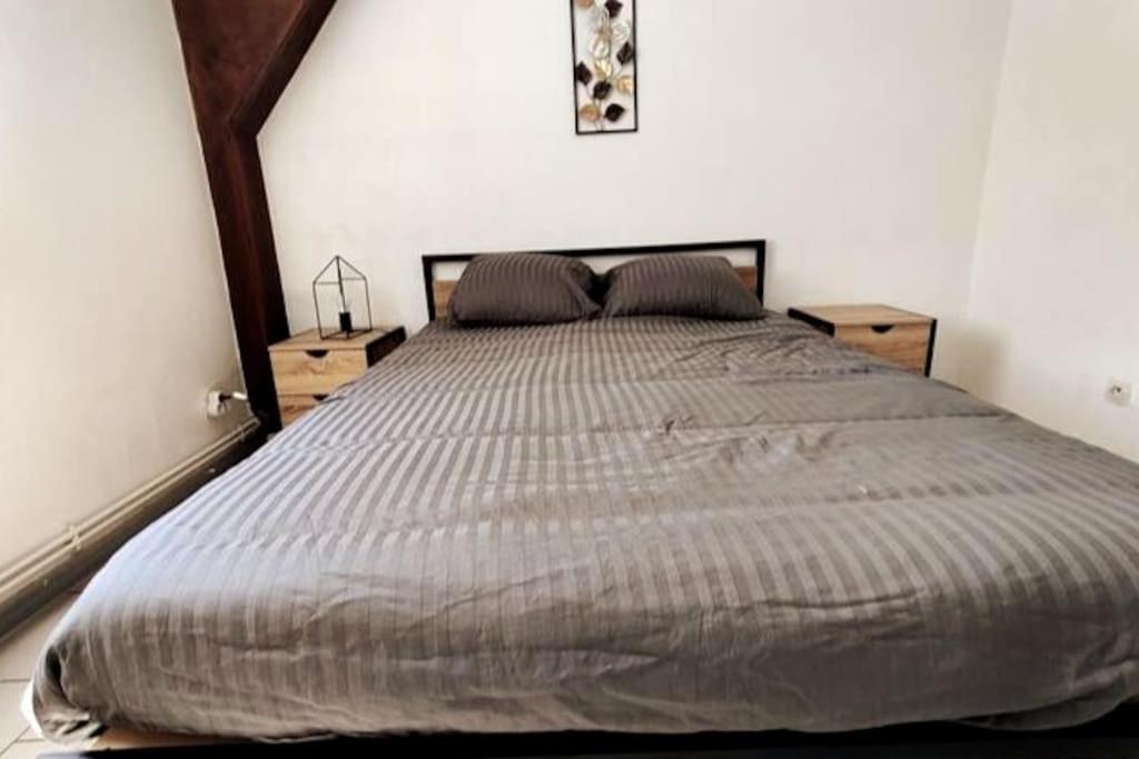 Appartement Style Industriel Au Centre De דואי מראה חיצוני תמונה