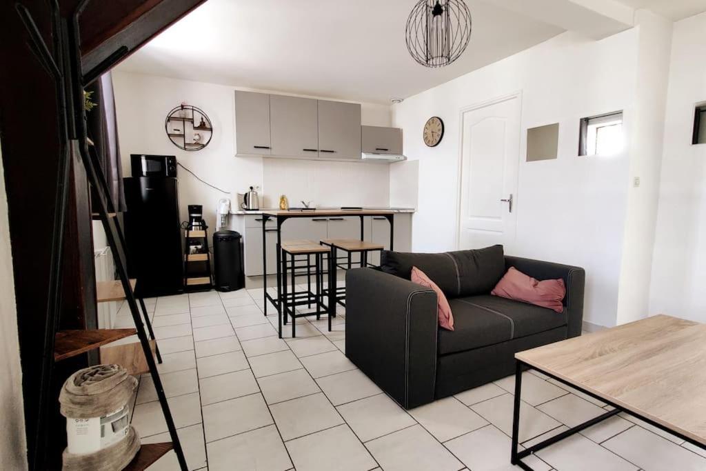 Appartement Style Industriel Au Centre De דואי מראה חיצוני תמונה