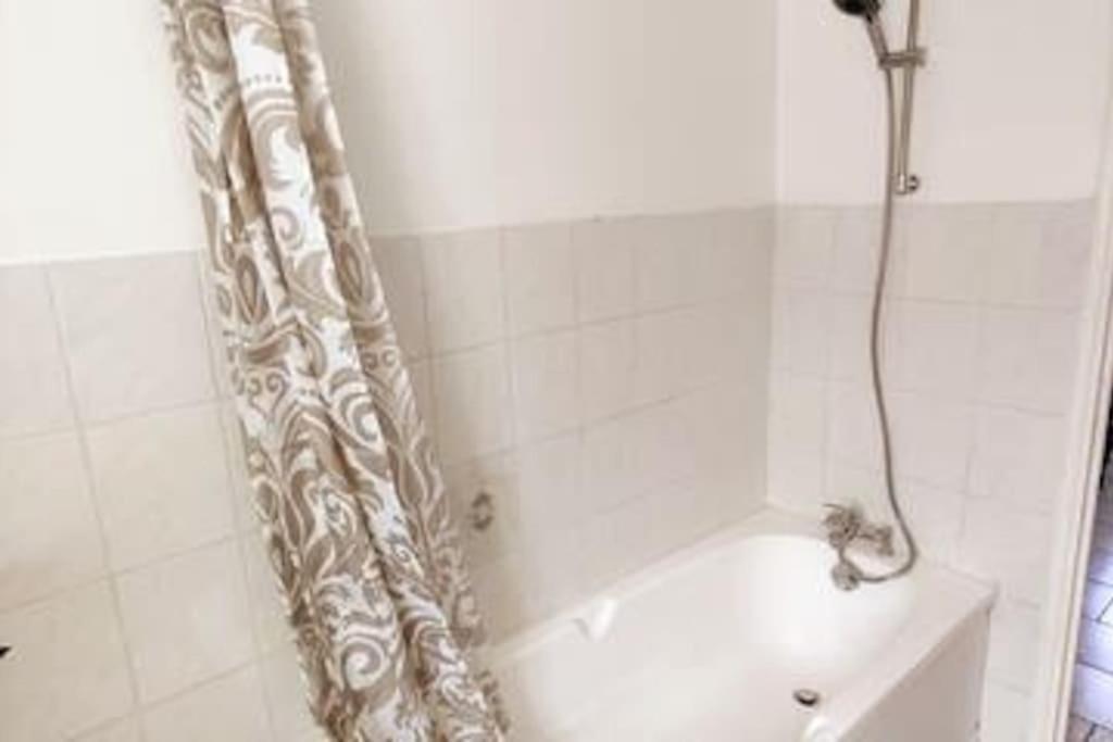 Appartement Style Industriel Au Centre De דואי מראה חיצוני תמונה